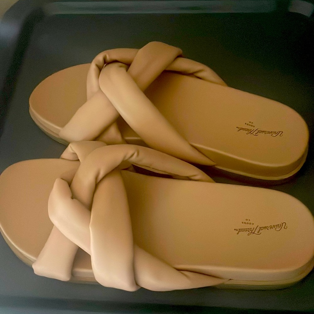 Super cute spring sandals